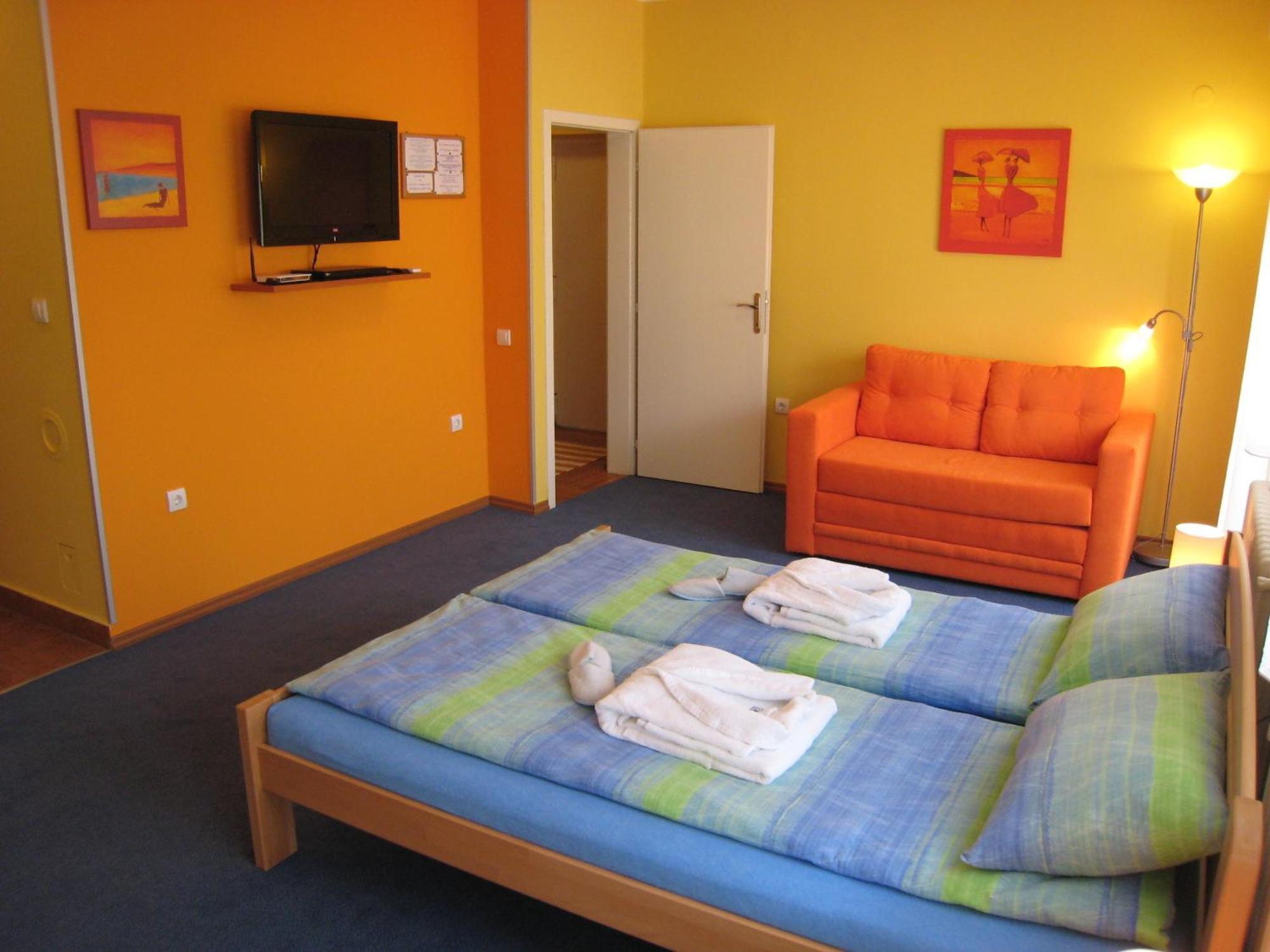 Spirit Hostel And Apartments Belgrád Kültér fotó