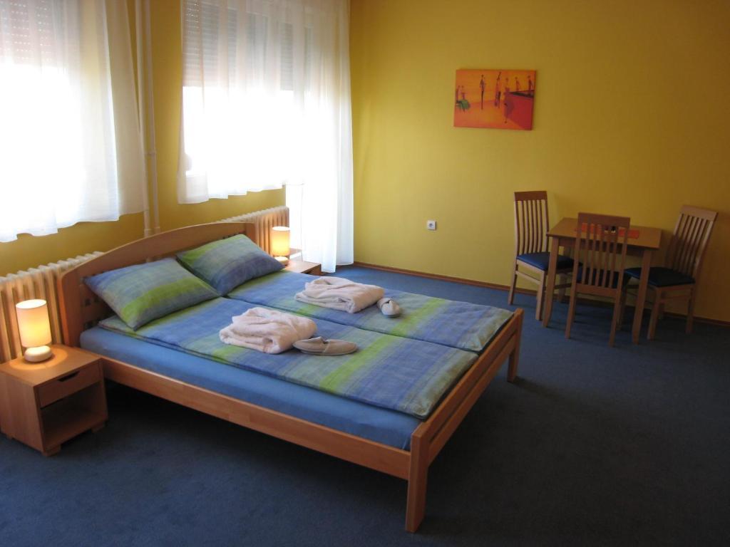 Spirit Hostel And Apartments Belgrád Kültér fotó